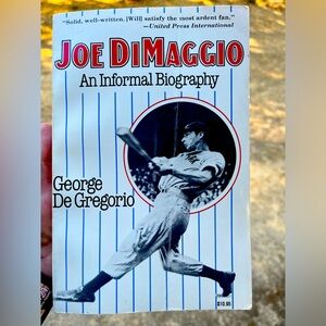 Biography of Joe DiMaaggio